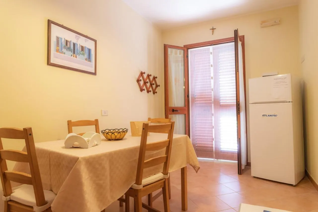 Appartamento Oasi Di Cala Pisana LMP Italia