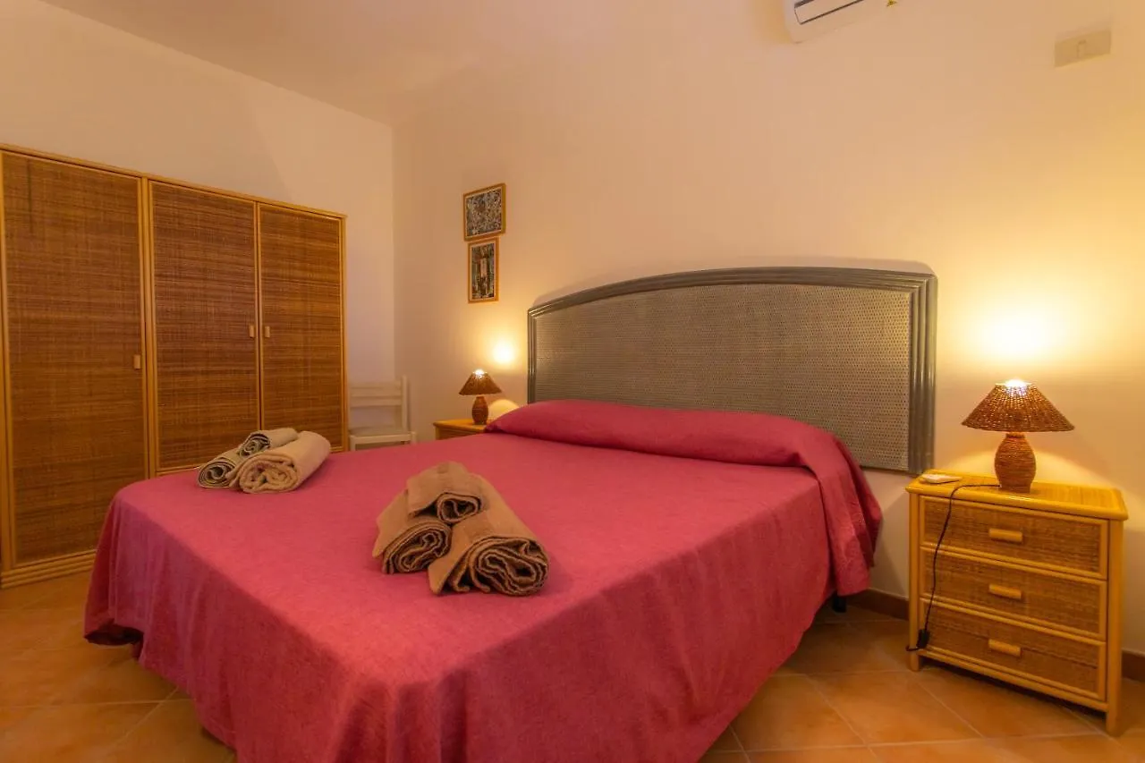 Appartamento Oasi Di Cala Pisana LMP 0*,